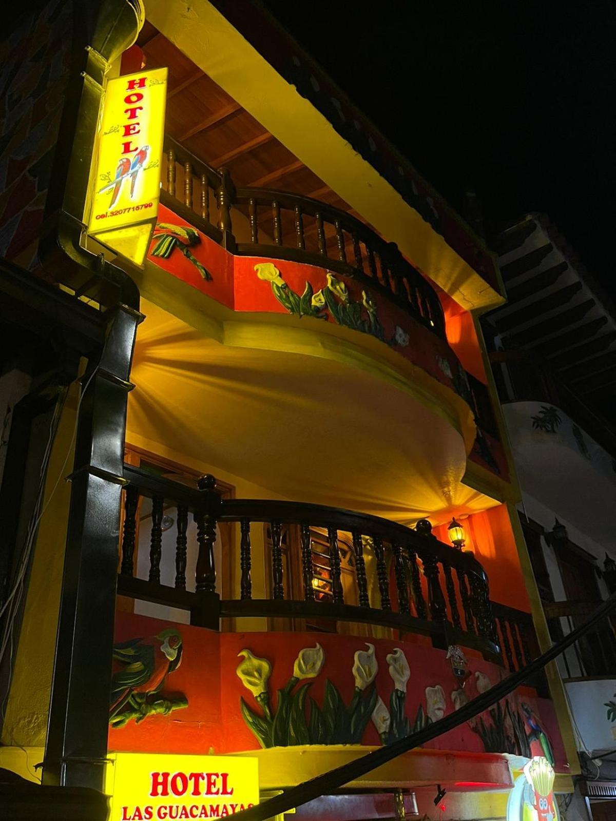 Hotel Las Guacamayas Guatapé Exteriör bild