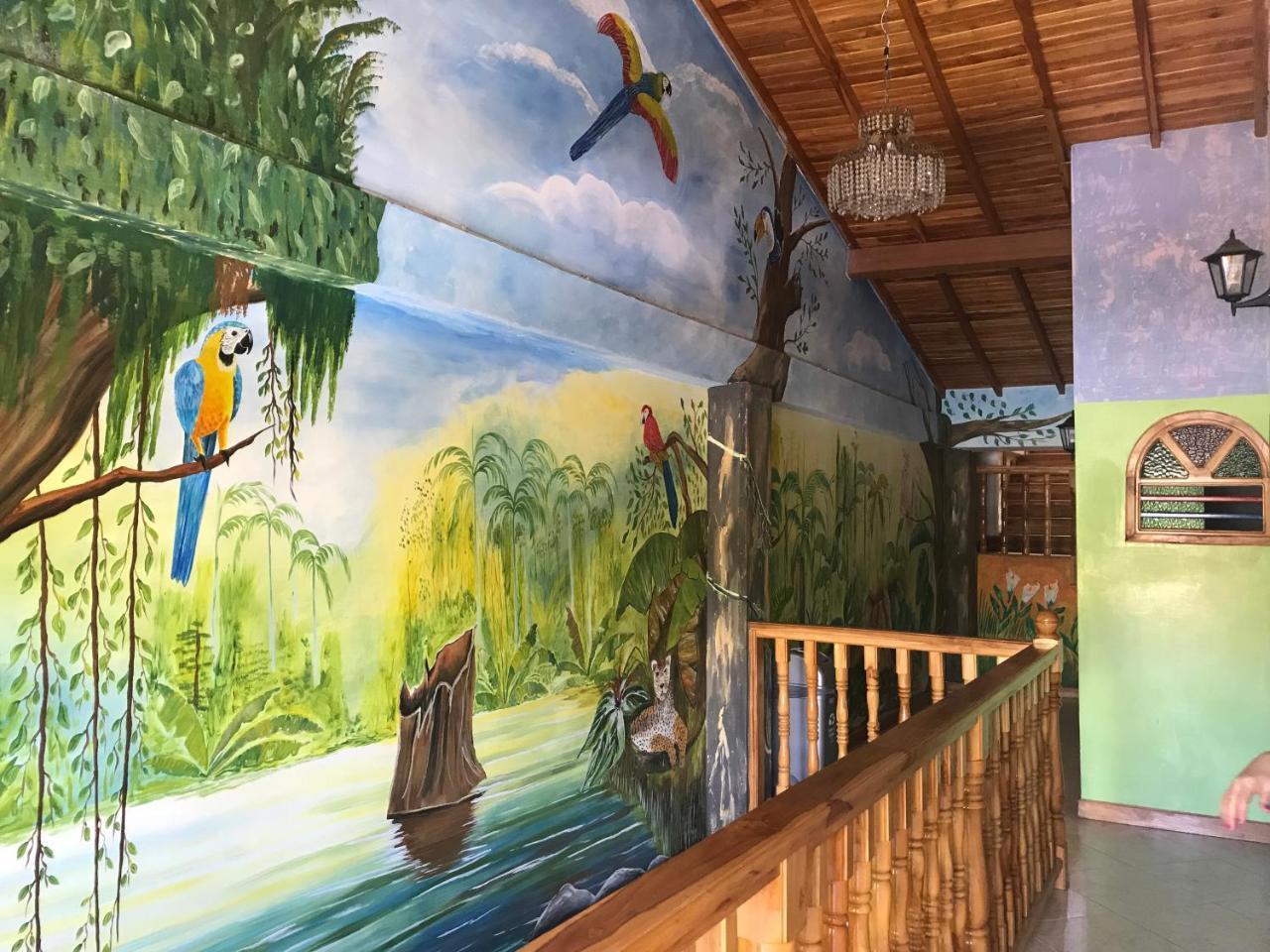 Hotel Las Guacamayas Guatapé Exteriör bild